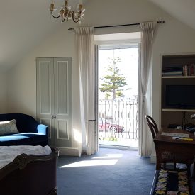 Le Petit Hotel Sumner sea-view-room